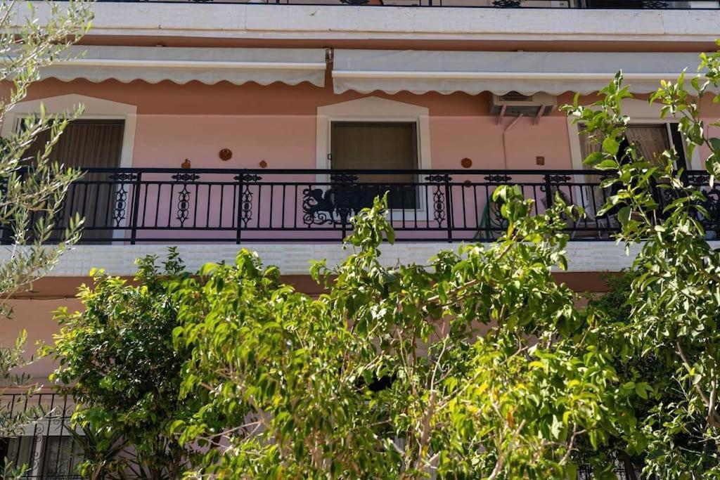 Angela Stylist House Apartment พีเรียส ภายนอก รูปภาพ